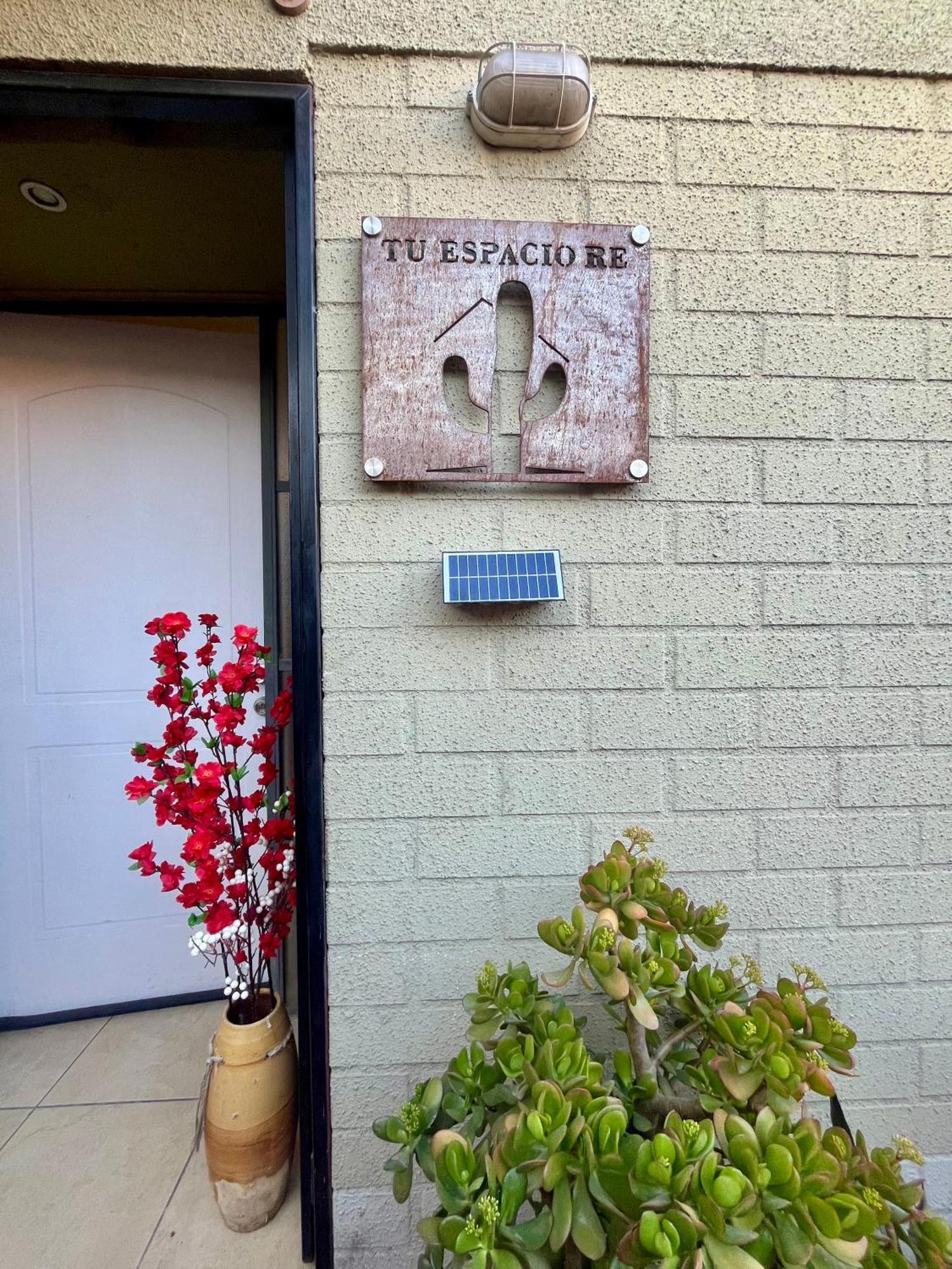 Hostel Tu Espacio Re - Casa Cerca Del Aeropuerto 圣地亚哥 外观 照片